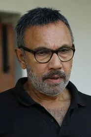Sathyaraj in Mandaadi