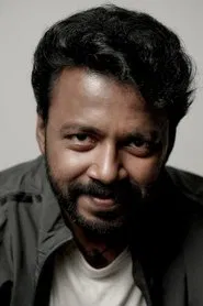 Vishnu Unnikrishnan in Oru Yamandan Premakadha
